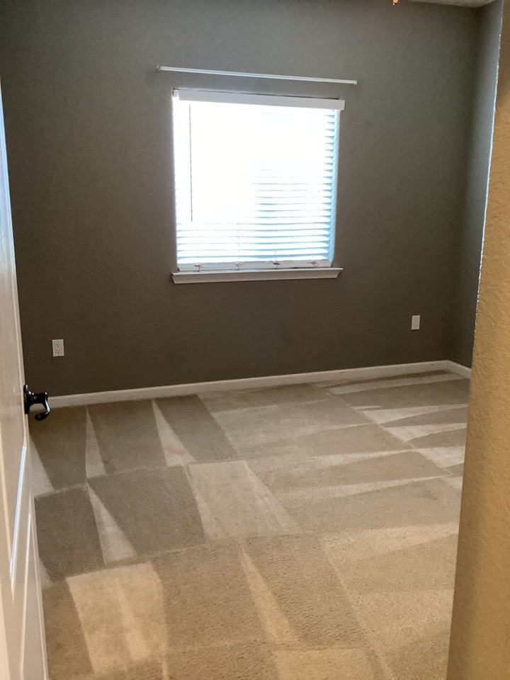 775 Odilia Ct - Photo 3 of 11