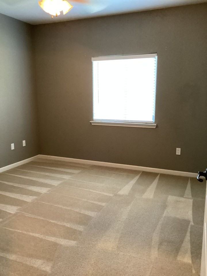 775 Odilia Ct - Photo 4 of 11