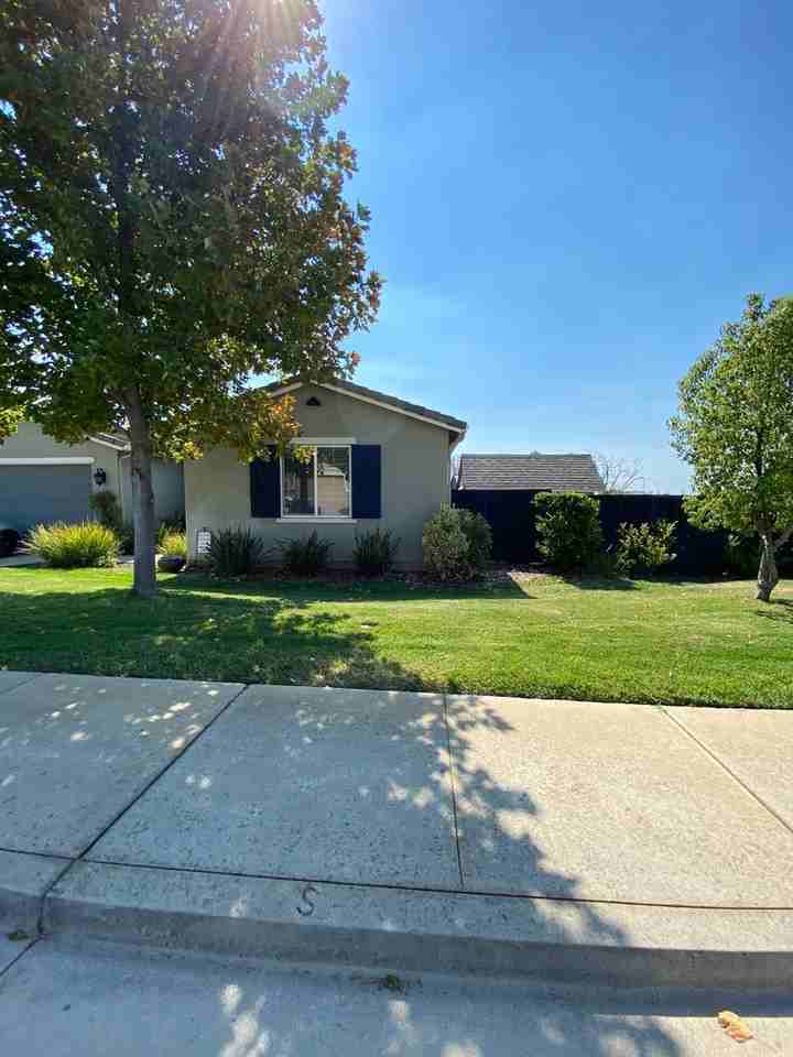 3367 Carlsbad Ct - Photo 3 of 37