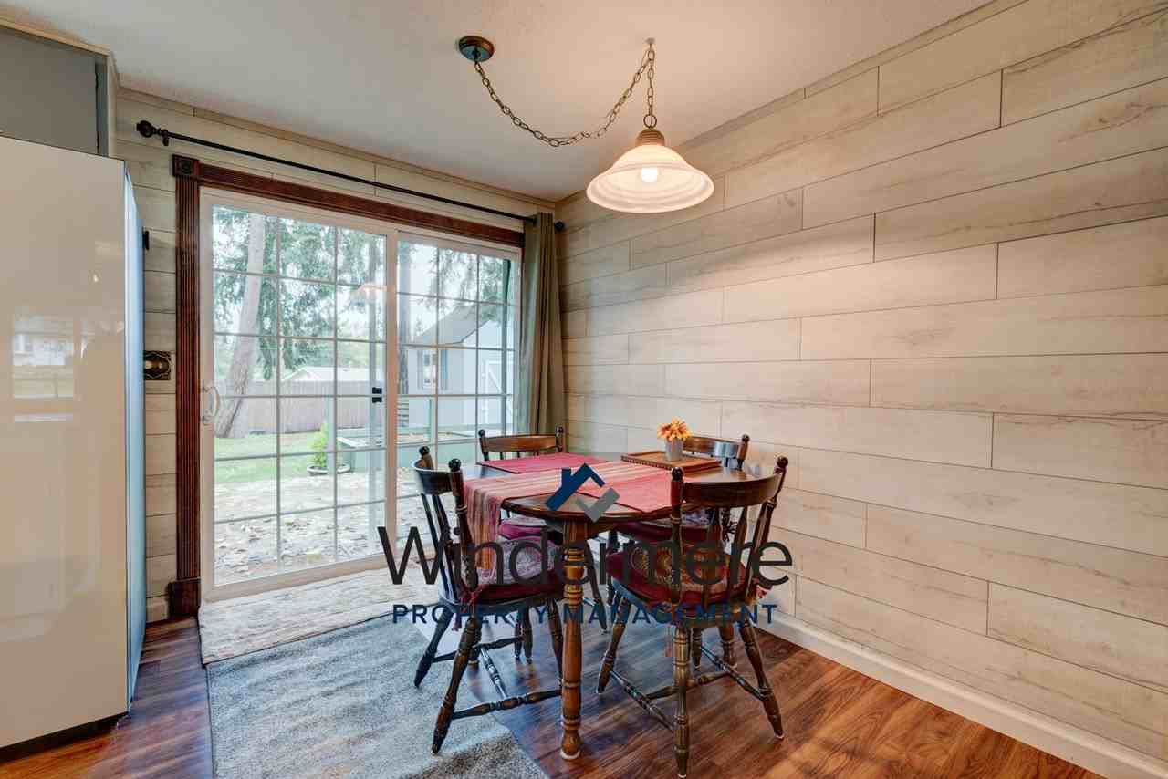 4323 Rhododendron Dr - Photo 5 of 25