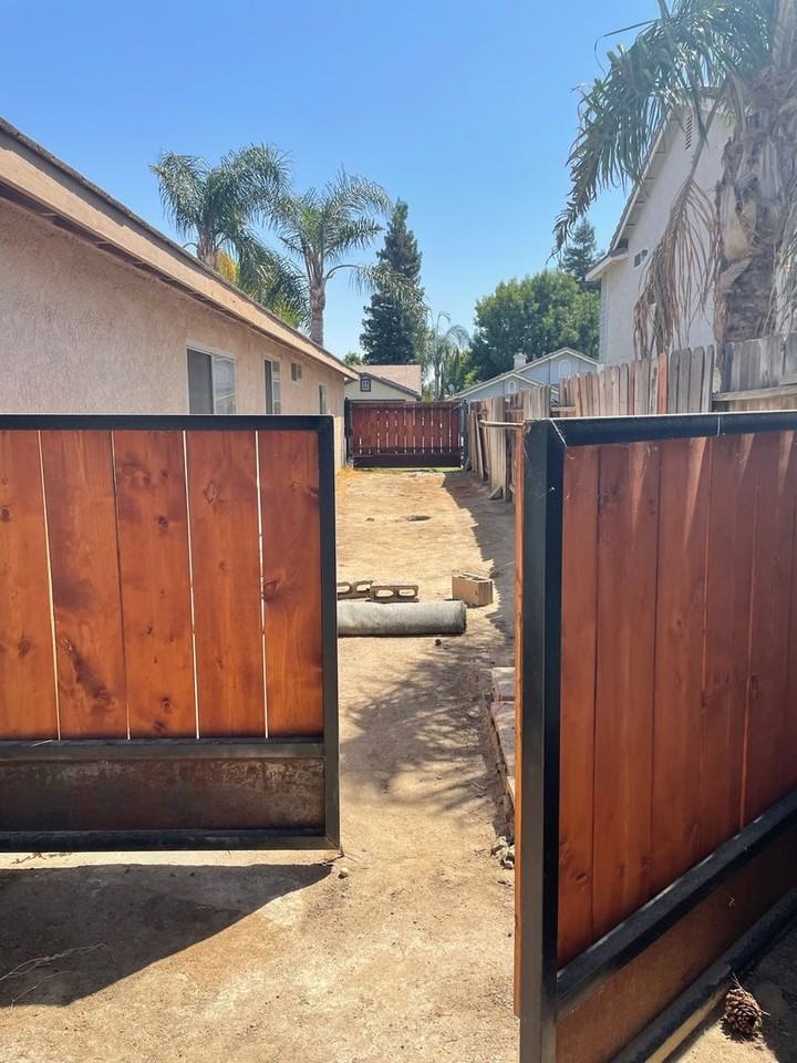 6409 Easter Lily Ct - Photo 5 of 15