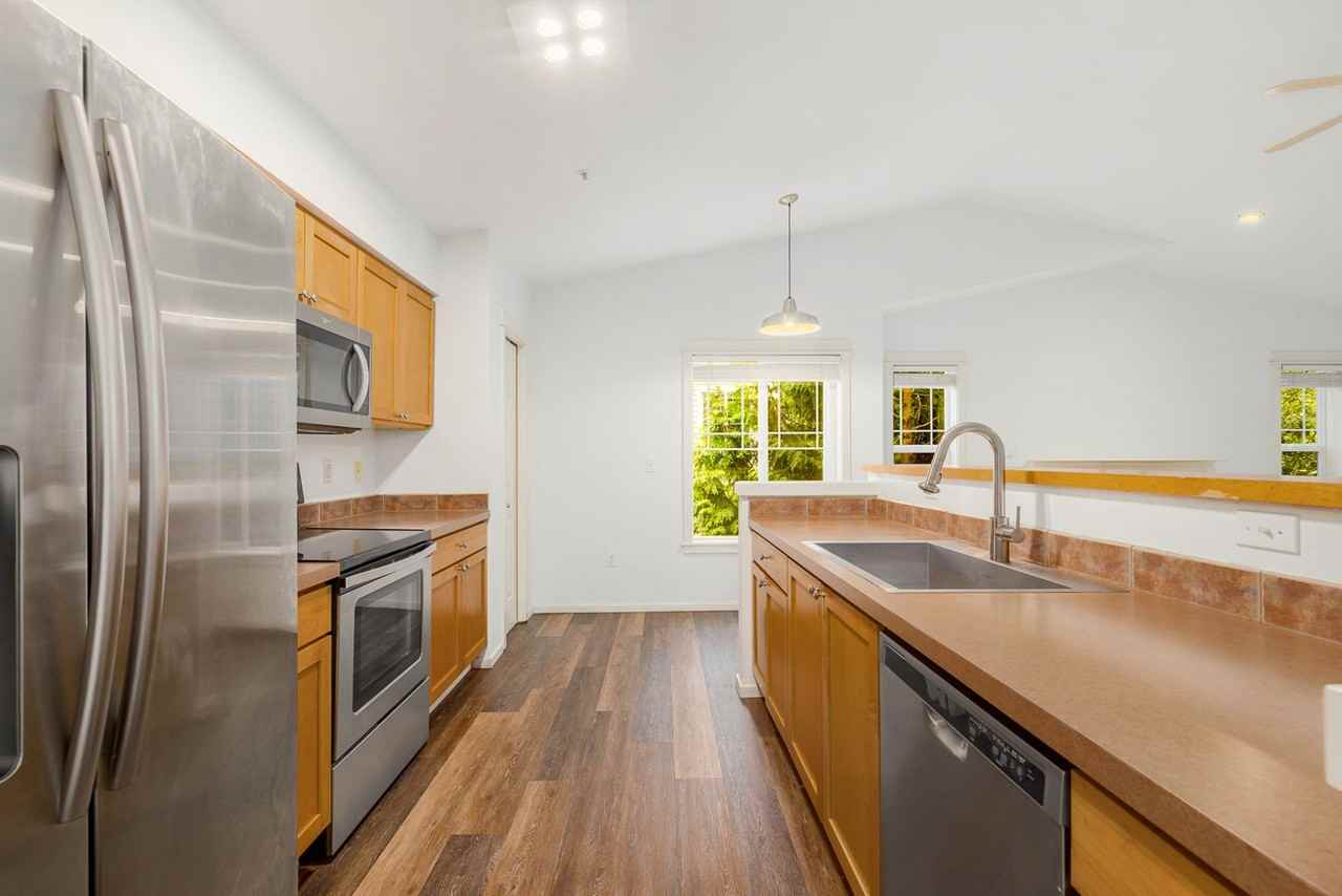 2009 196th St Se - Photo 2 of 16
