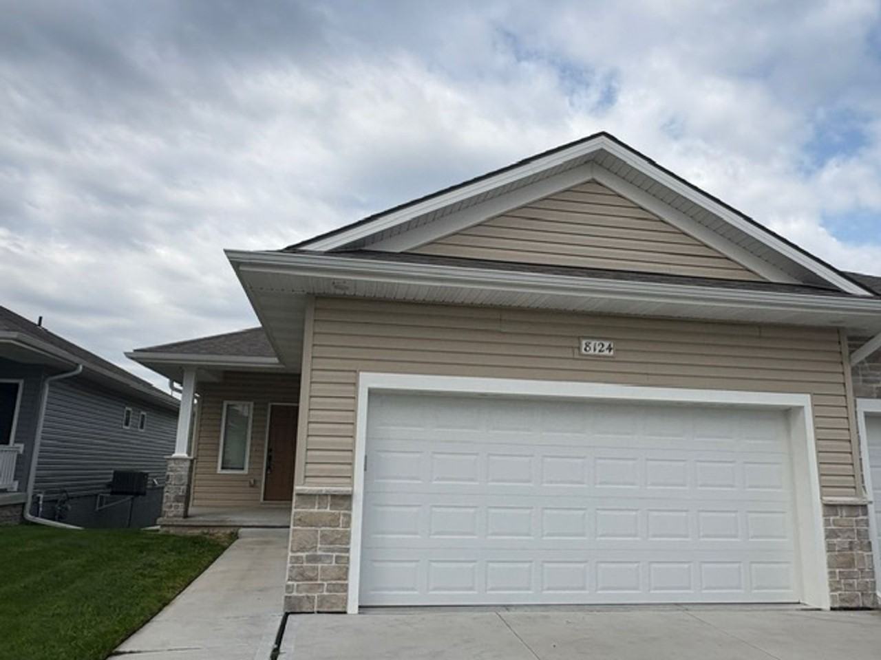 8124 South 178th Street - Photo 3 of 17