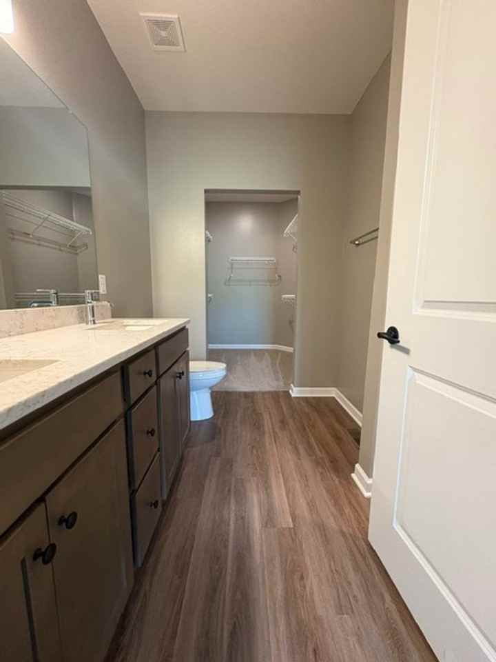 8124 South 178th Street - Photo 6 of 17