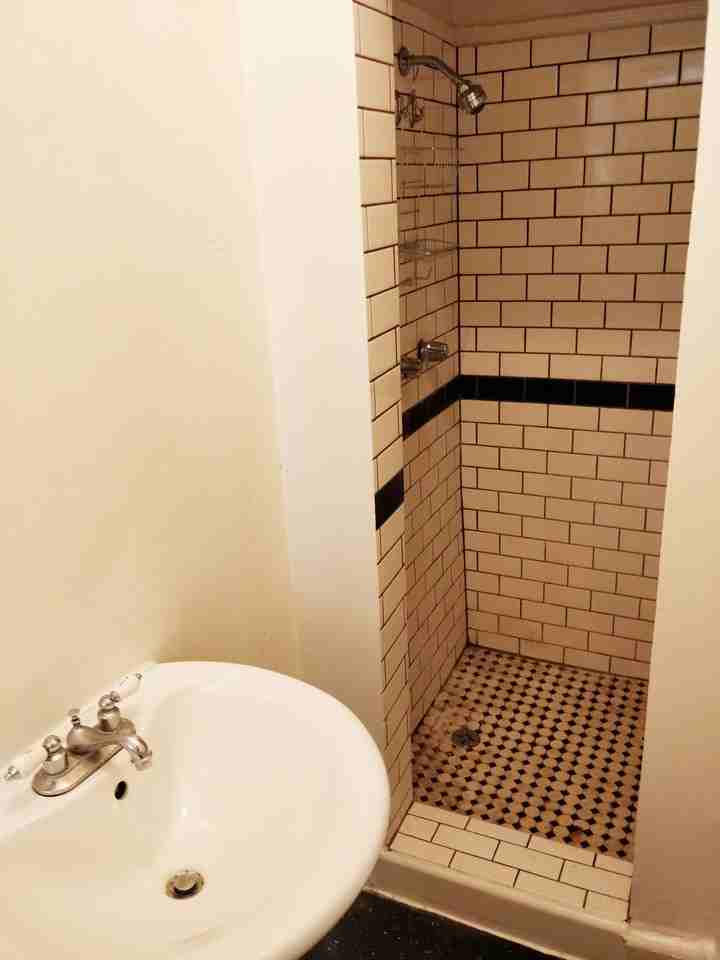 6731 Leland Way - Photo 3 of 4