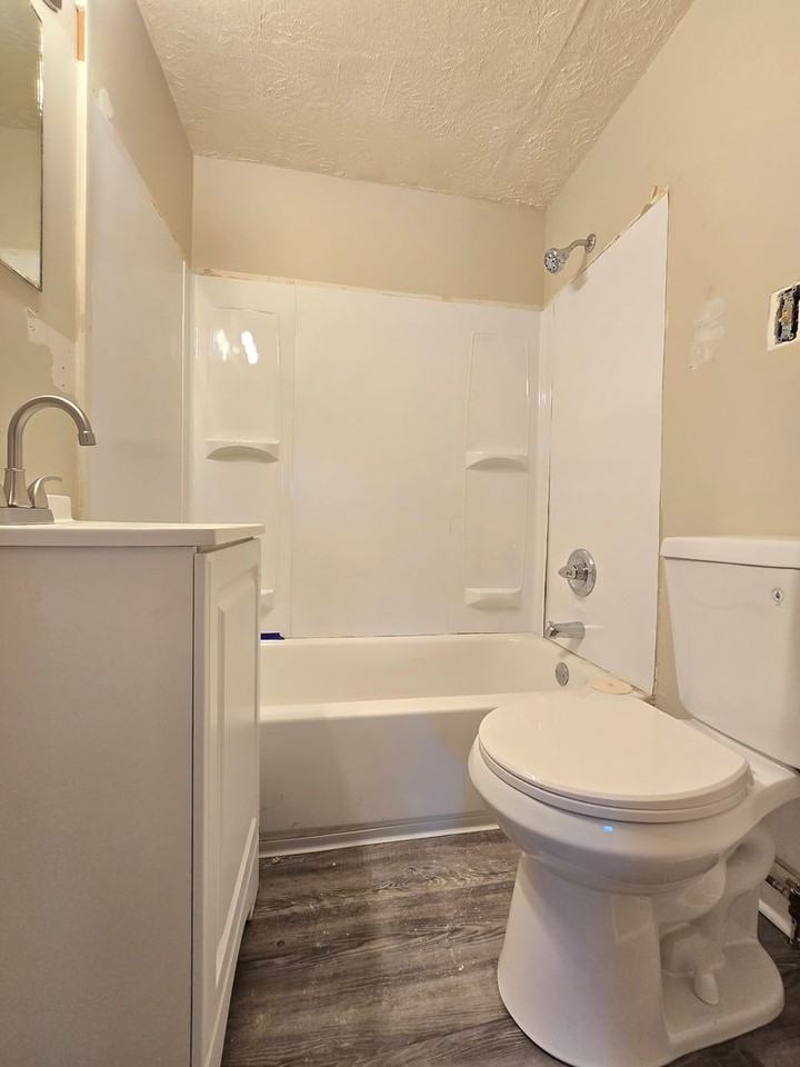 3429 Virginia Ave - Photo 5 of 11