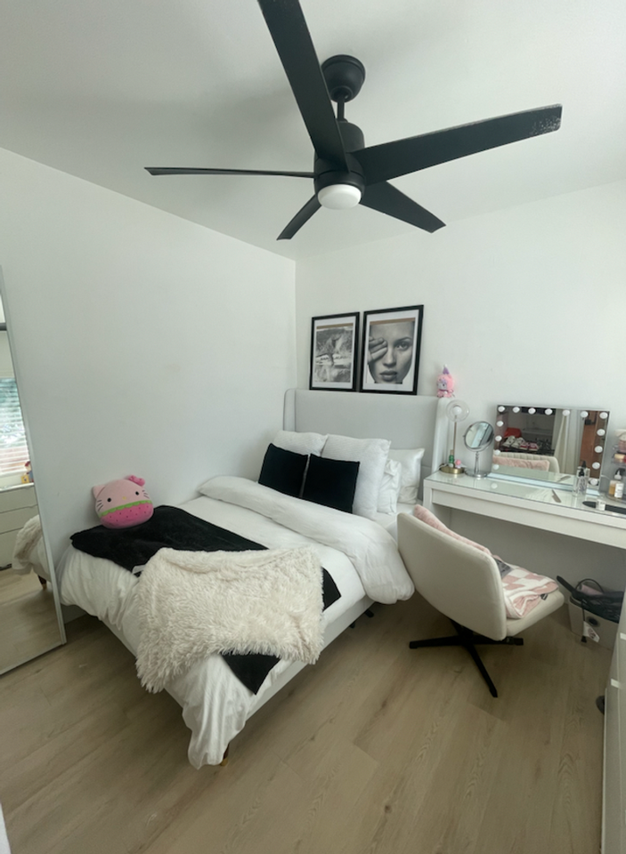 5503-5507 1/2 Mary Lane Dr - Photo 5 of 19