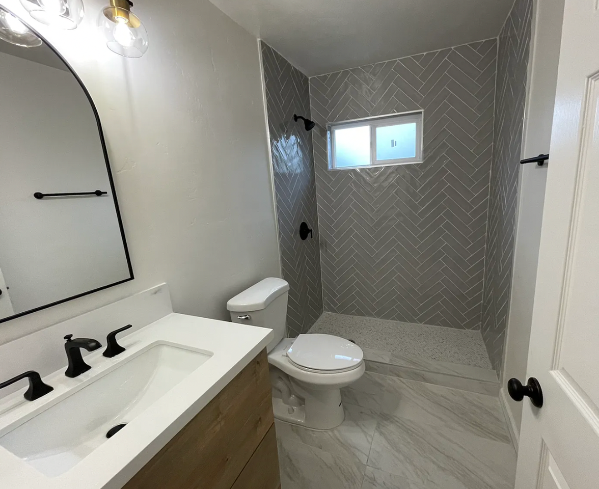 5519-5525 Mary Lane Dr - Photo 4 of 4