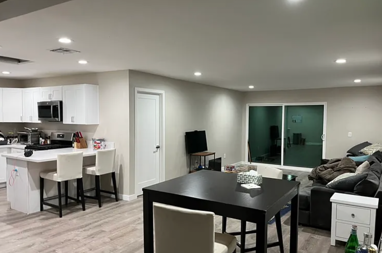 6249-6253 Dorothy Dr - Photo 2 of 3