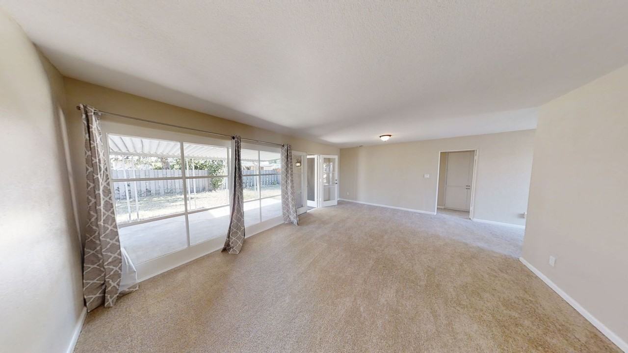 6165 Mary Lane Dr - Photo 2 of 10