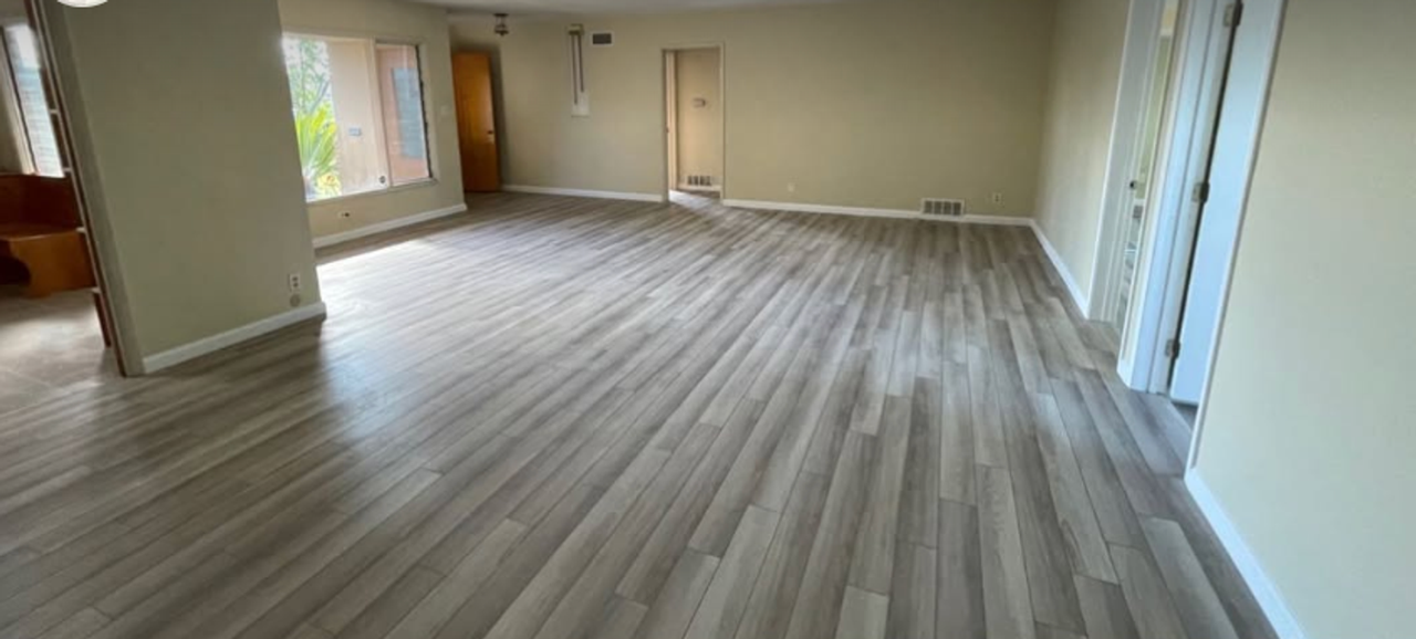 5552 Dorothy Dr - Photo 3 of 3