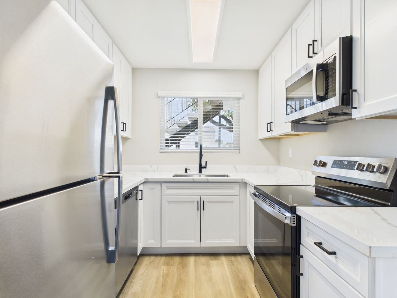 NNP - 3752 Nile Street - Photo 7 of 19