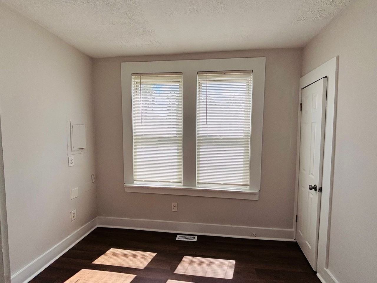 281 4th Ave #102 - Photo 7 of 11