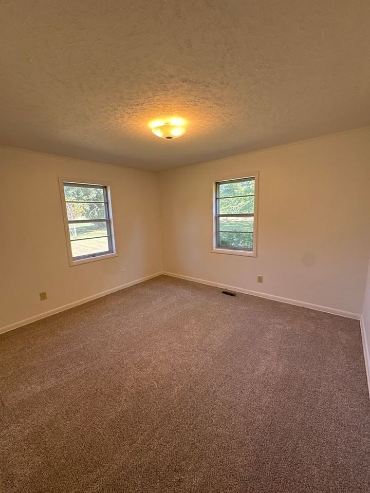 3529 Dean Springs Rd - Photo 3 of 9