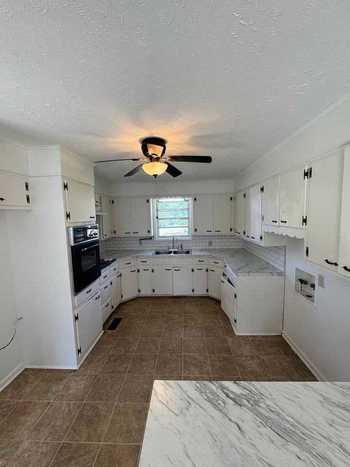 3529 Dean Springs Rd - Photo 5 of 9