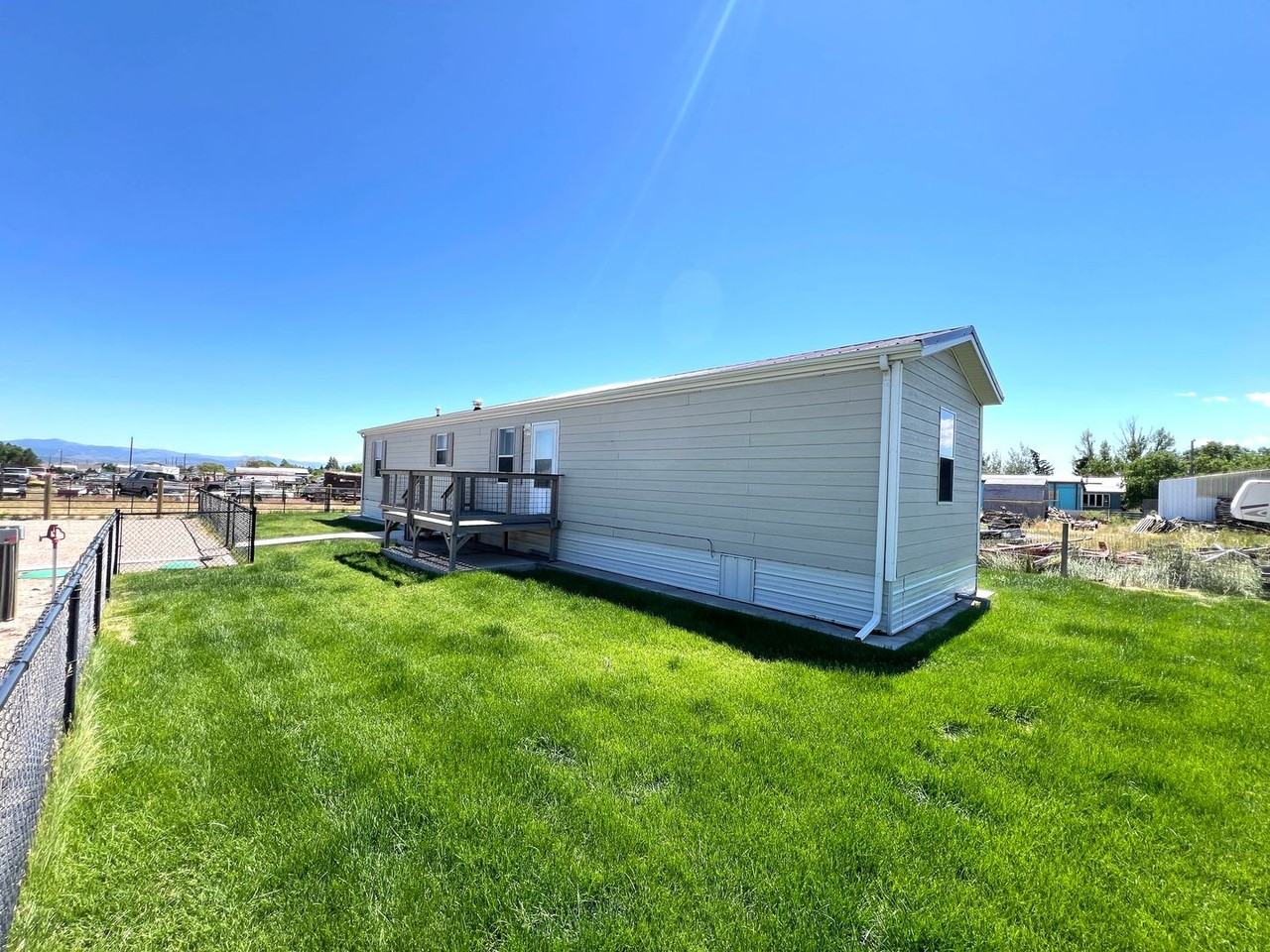 263 Bonner Rd - Photo 2 of 12