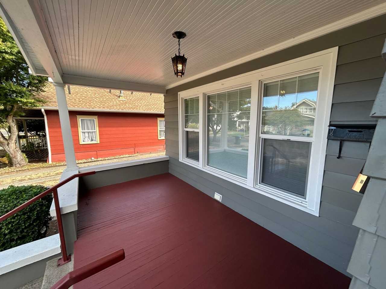 208 North Washington Avenue - Photo 3 of 32