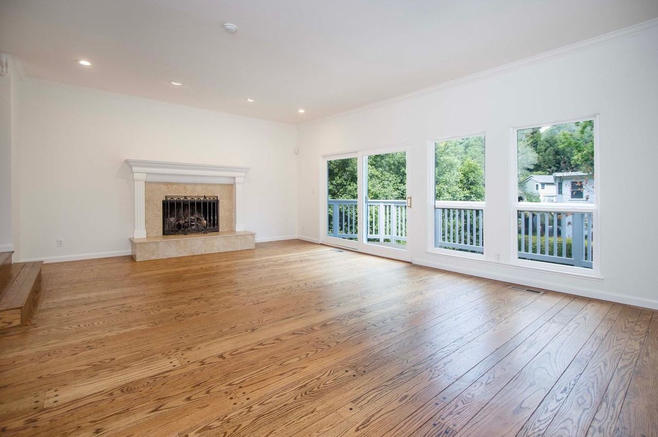 359 Los Cerros Dr - Photo 3 of 31