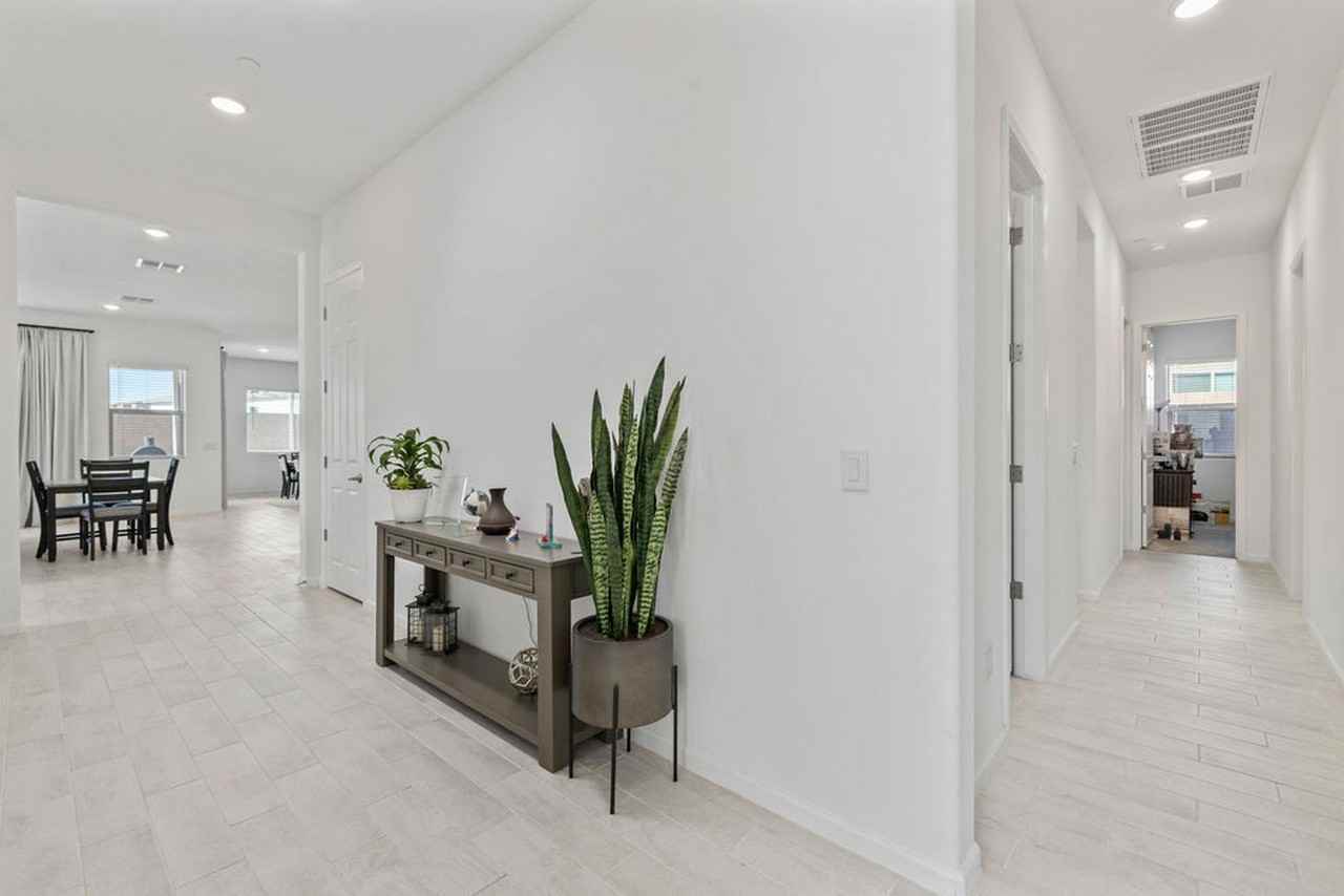 12804 E Tortoise Pointe Pl - Photo 5 of 45