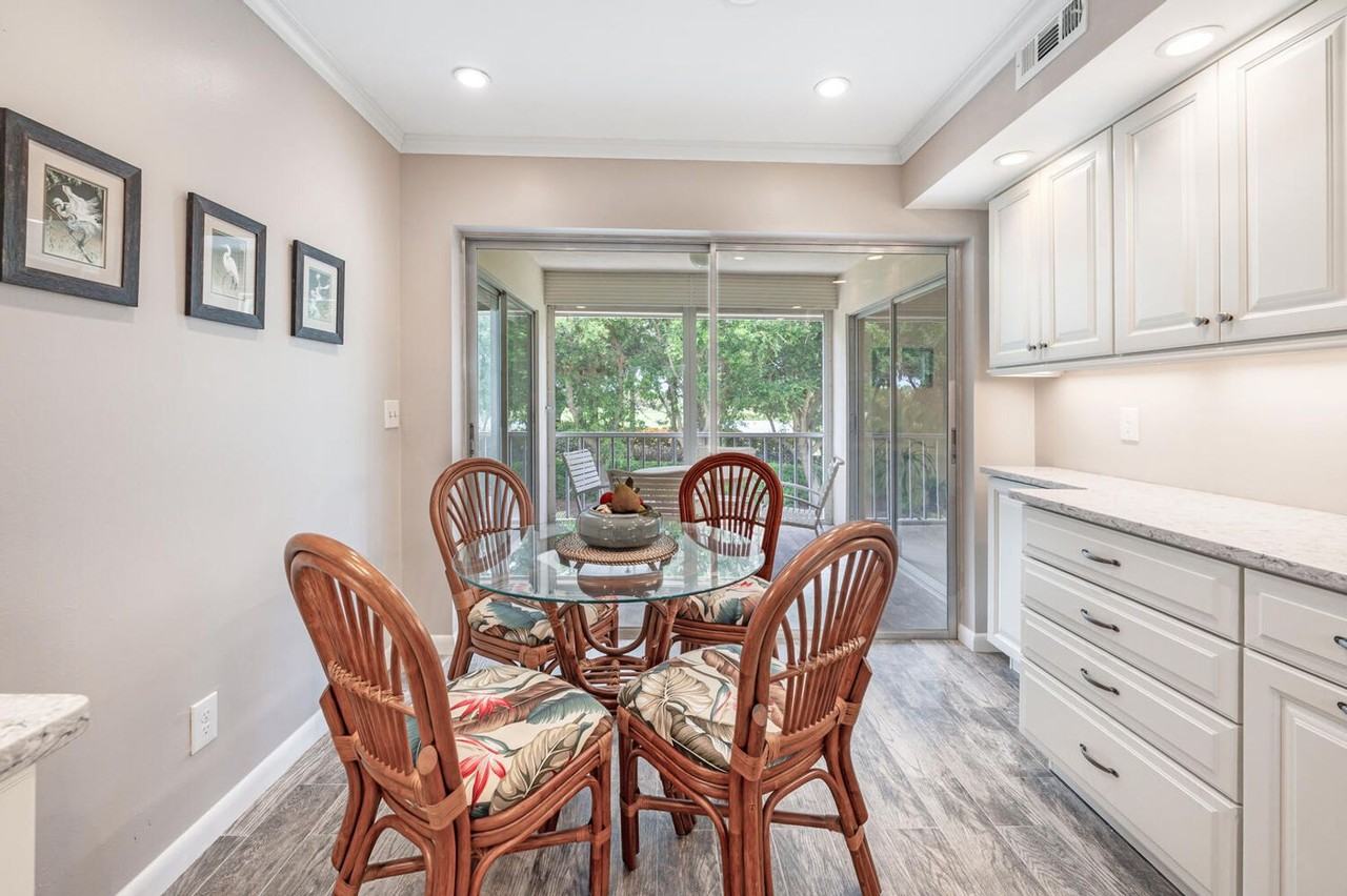 241 Palm River Blvd - Photo 5 of 27