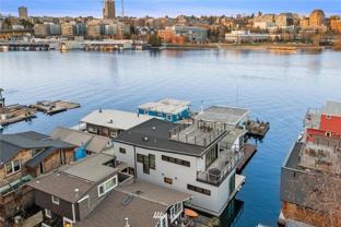 3146 Portage Bay Pl E #G - Photo 1 of 1