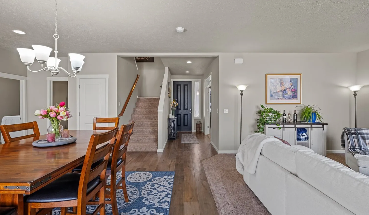 301 K St Ne - Photo 2 of 22