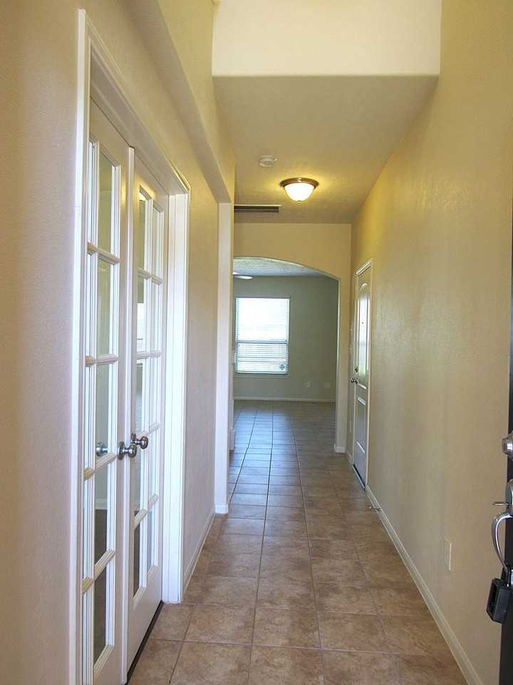 15106 Winter Dawn Way - Photo 2 of 39