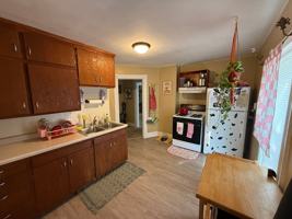 featured image of 831 Division St