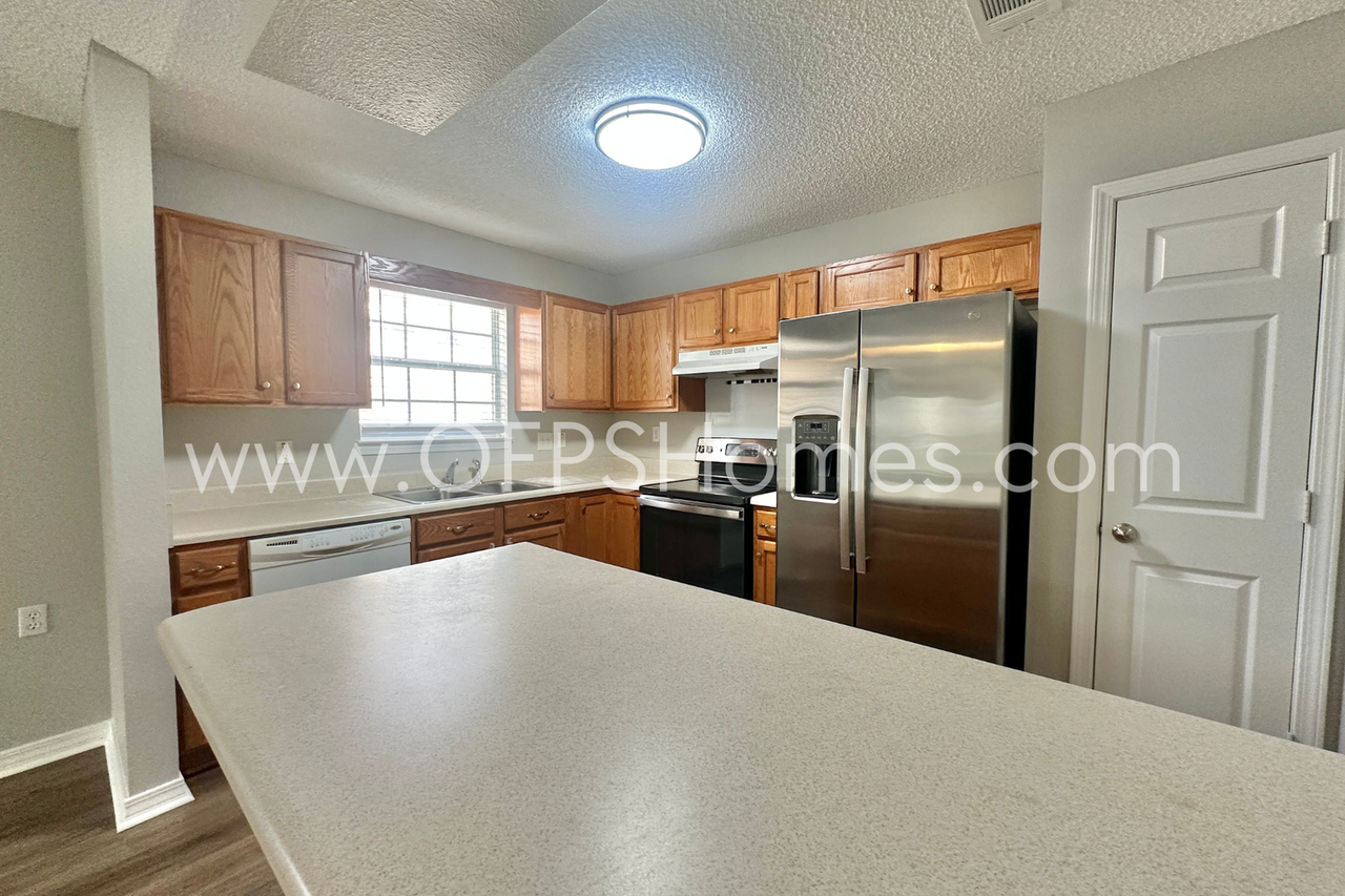 5593 Shadow Shore Pl - Photo 6 of 15