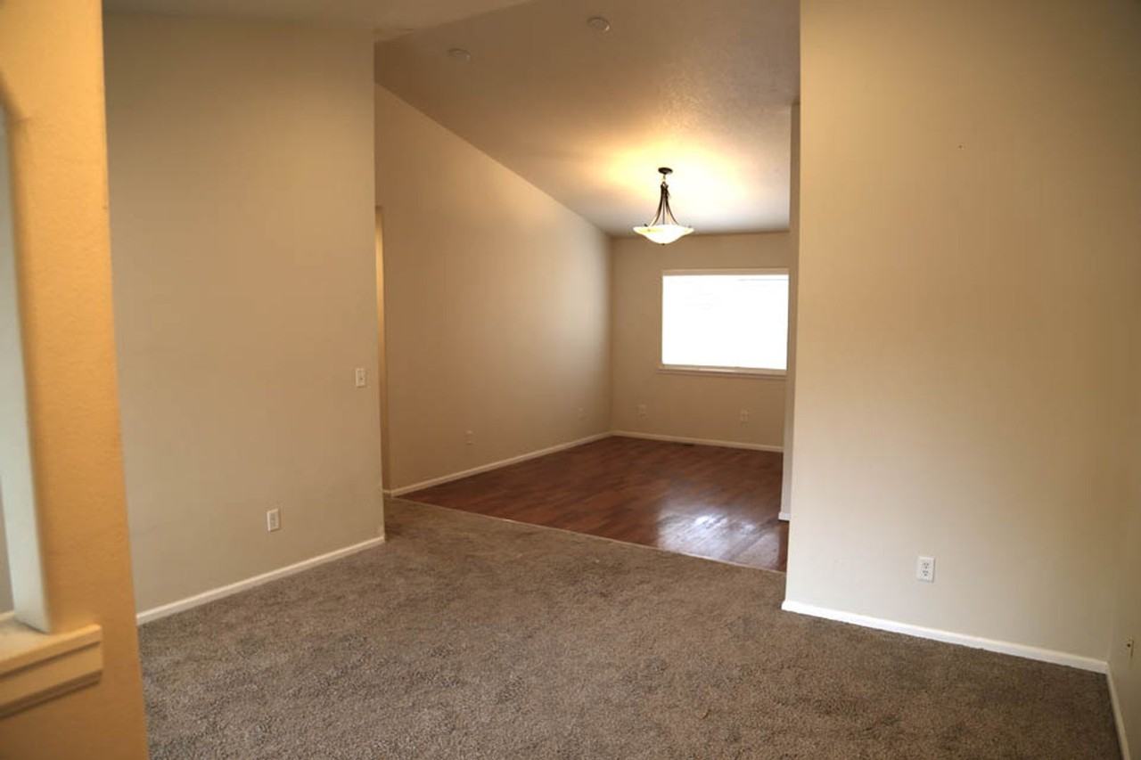 521 N 12th St - Photo 2 of 24