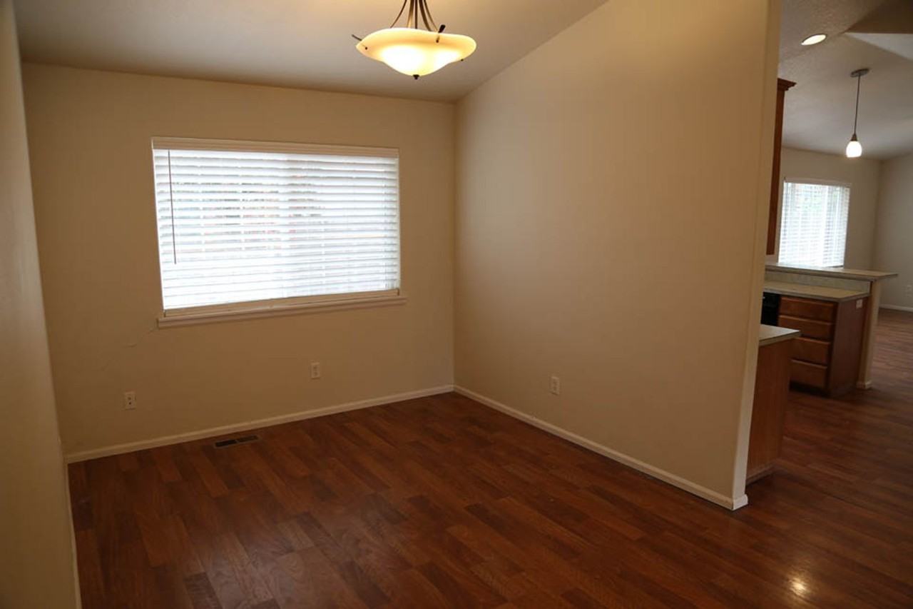521 N 12th St - Photo 4 of 24