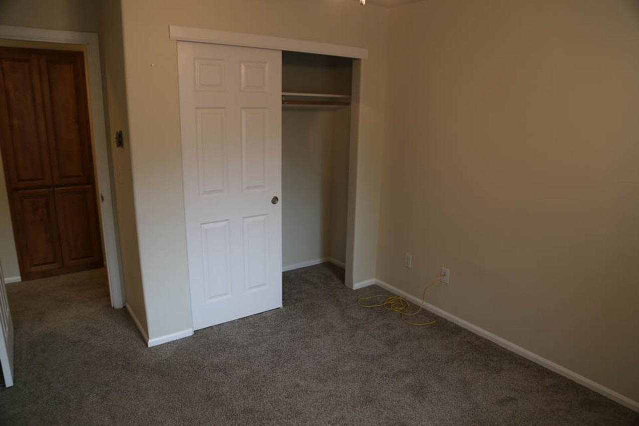 521 N 12th St - Photo 5 of 24
