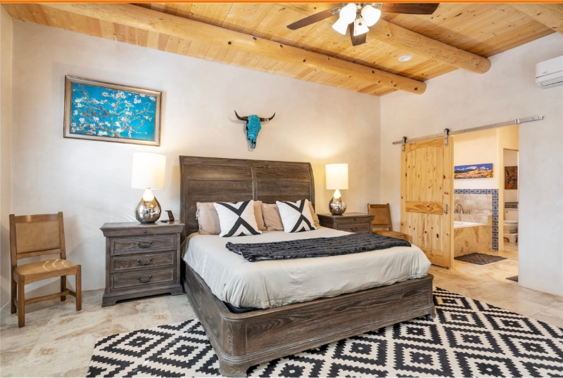 510 Halona St #1 - Photo 2 of 9