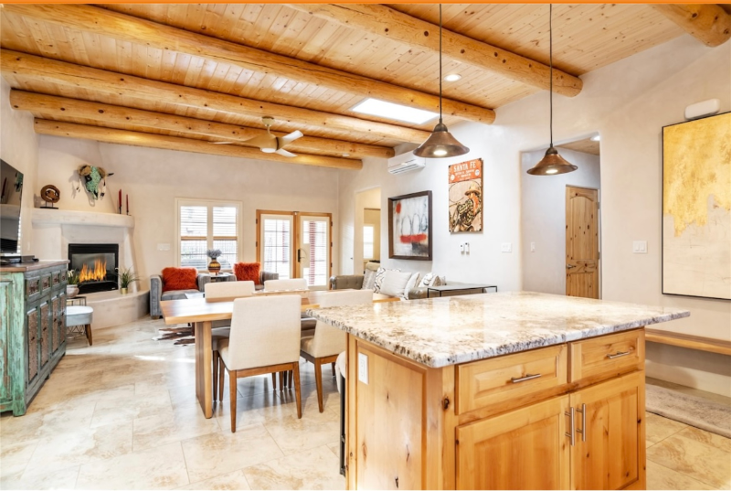 510 Halona St #1 - Photo 4 of 9