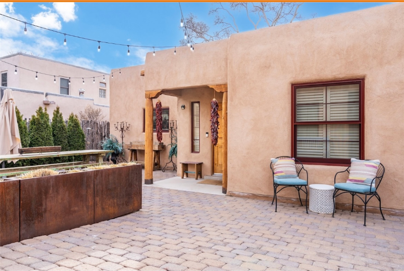 510 Halona St #1 - Photo 6 of 9