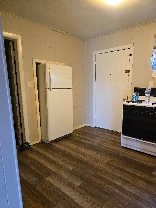 325 Elvira St - Photo 2 of 8
