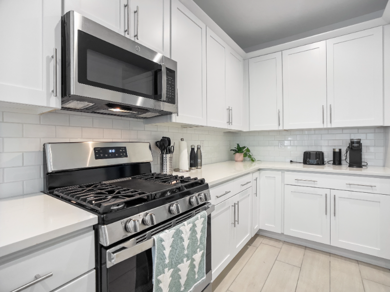 11343 S 50th Ave - Photo 6 of 20