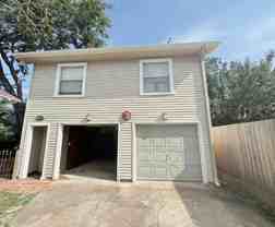 1023 W Gardner St #12 - Photo 1 of 1
