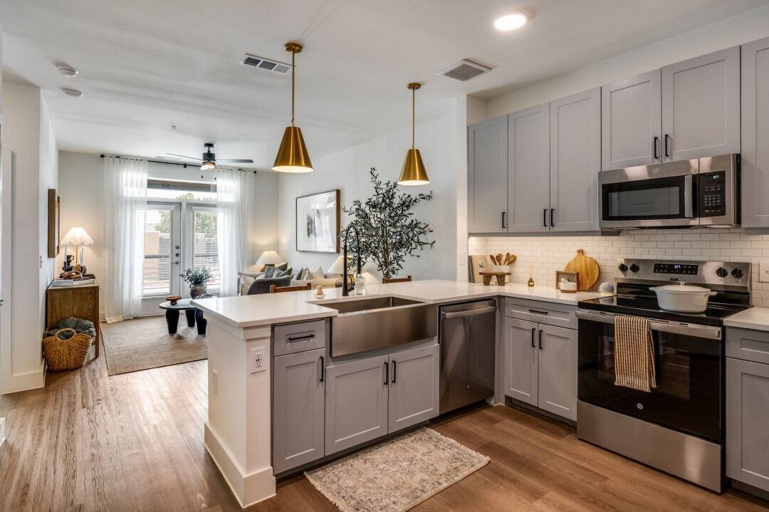 The Crawford - Photo 3 of 24