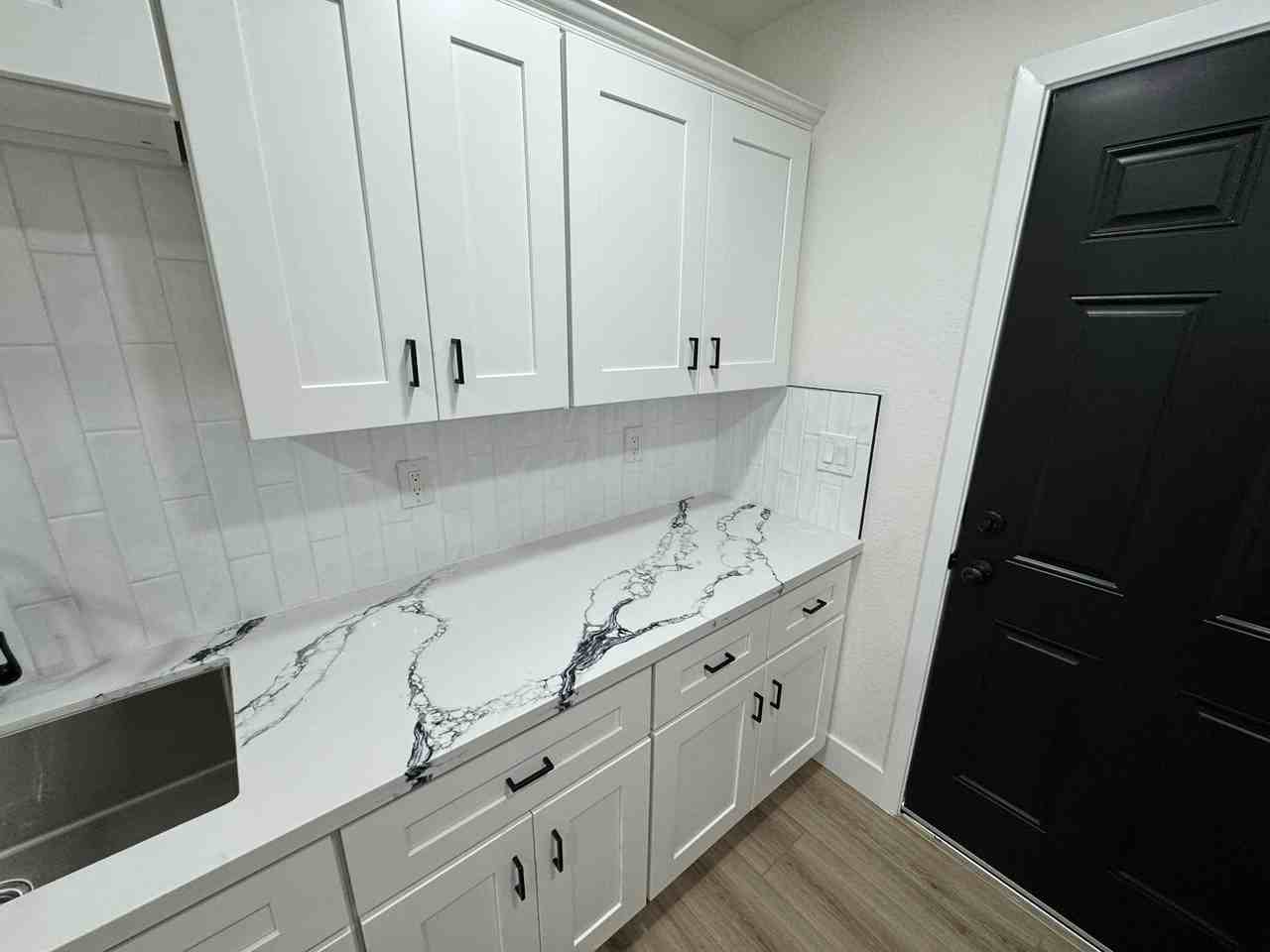 2387 South Backer Avenue - Photo 3 of 34