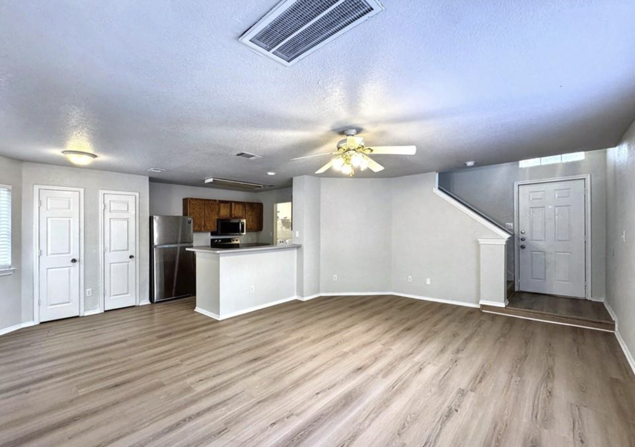 867 Sagewood Trail - Photo 3 of 10