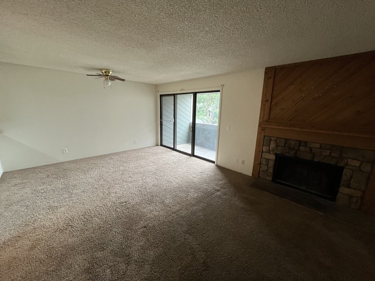 14130 E TEMPLE DR - Photo 7 of 16