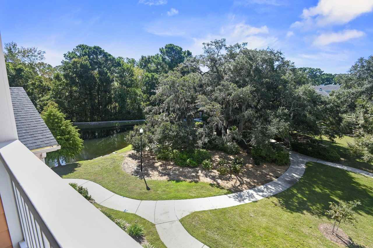 2234 Chatelain Way - Photo 3 of 28