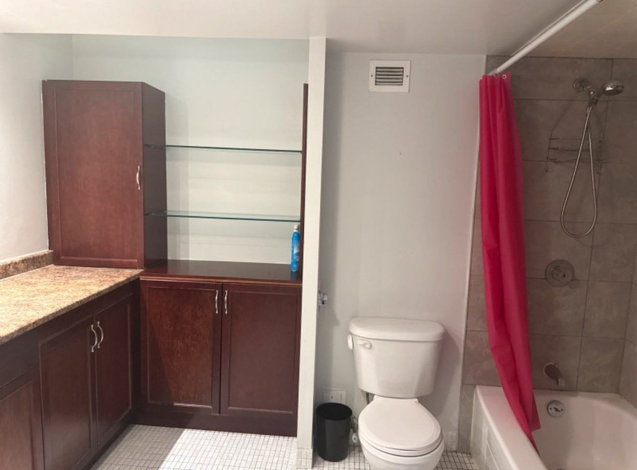 2650 Southvale Cres - Photo 2 of 11