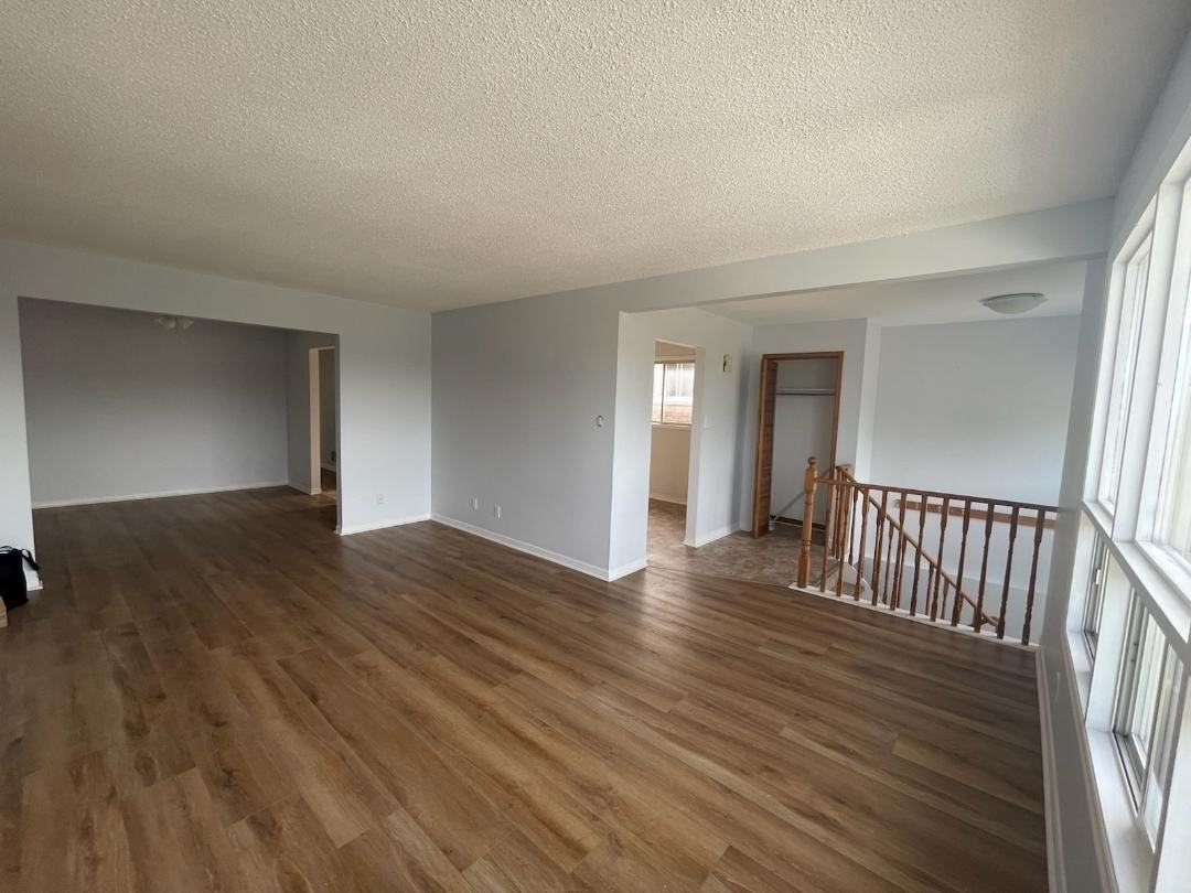 417 Britannia Ave - Photo 2 of 2