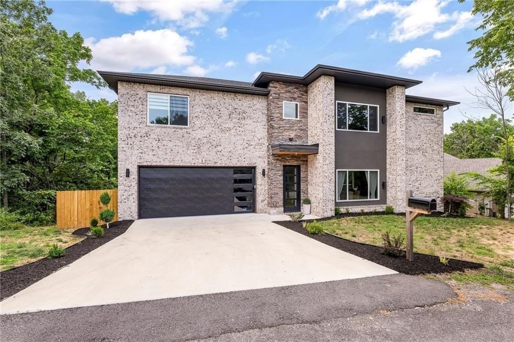 3 Reba Ln - Photo 3 of 33