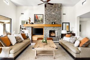 featured image of 9894 E Miramonte Dr