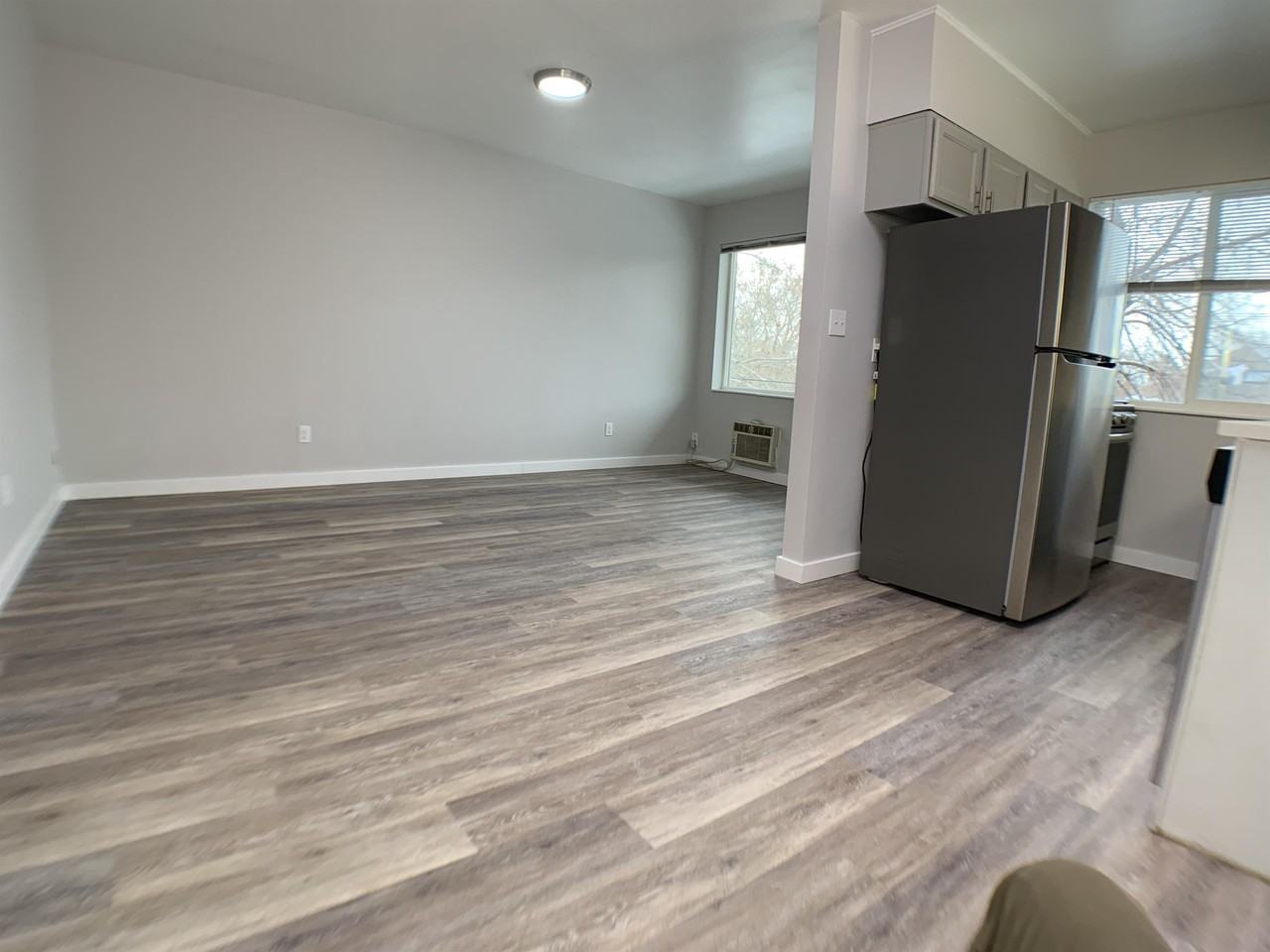 80 M Street - Photo 2 of 18