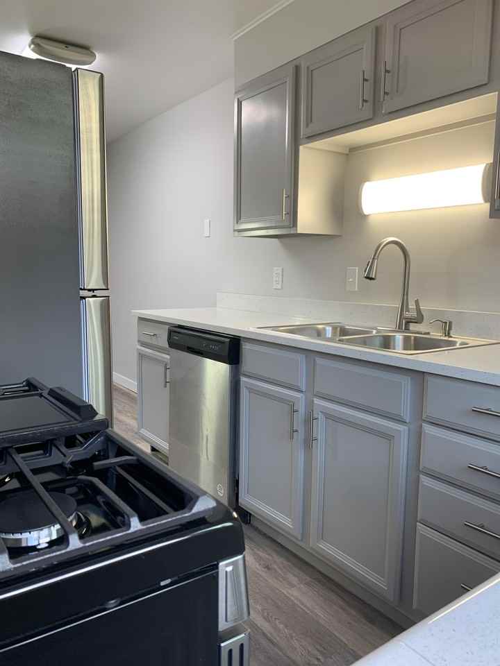 80 M Street - Photo 7 of 18