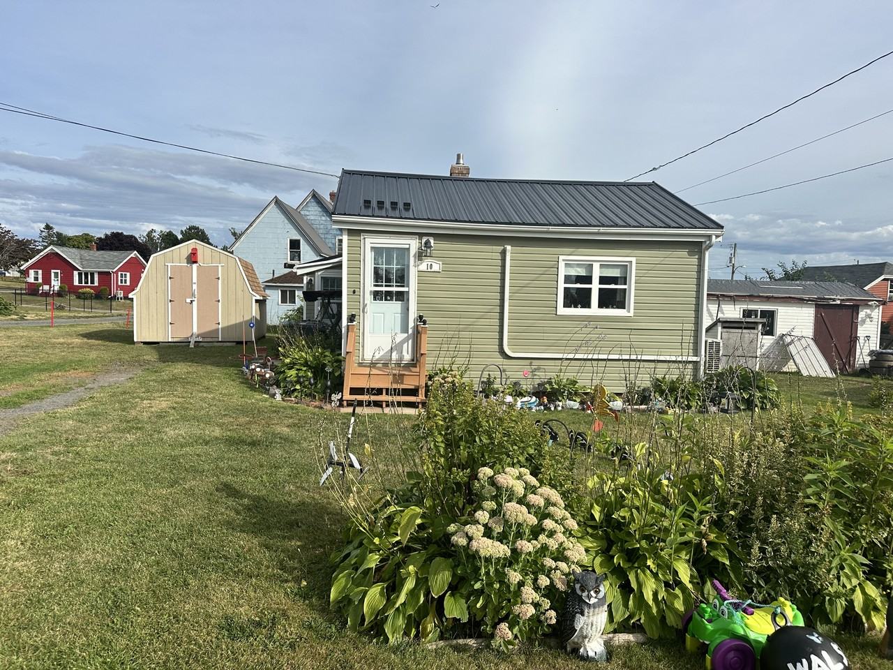 10 Chapel Ave #1 - Photo 2 of 19